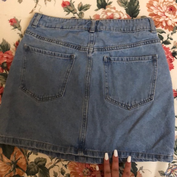 Denim skirt - Picture 2 of 2